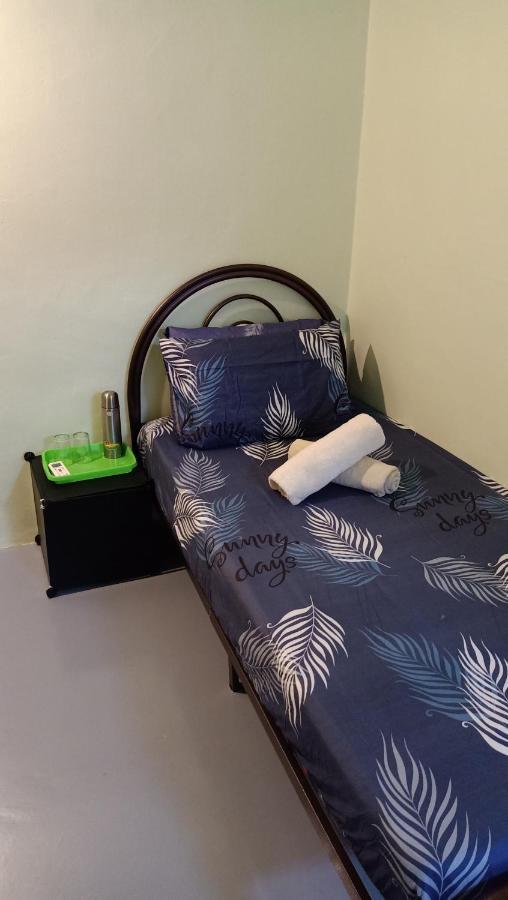Snoopy Homestay Two Bedroom Batu Pahat Exterior photo
